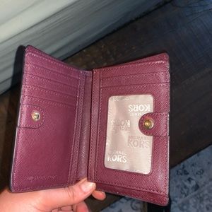 Maroon Wallet